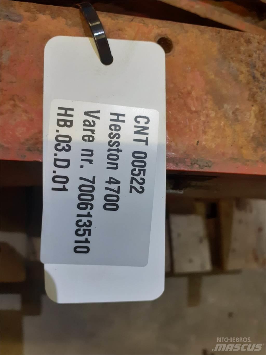Hesston 4700 Stroje na zber krmovín-príslušenstvo