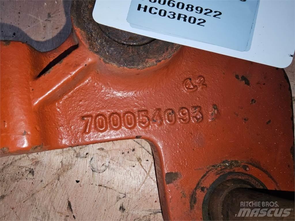Hesston 4700 Čeľuste na balíky