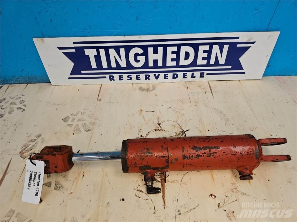 Hesston 4700 Hydraulika