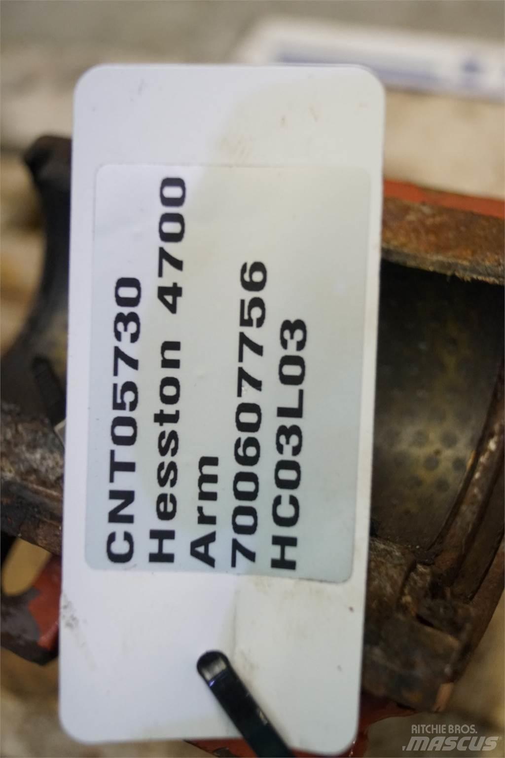 Hesston 4700 Ďalšie poľnohospodárske stroje