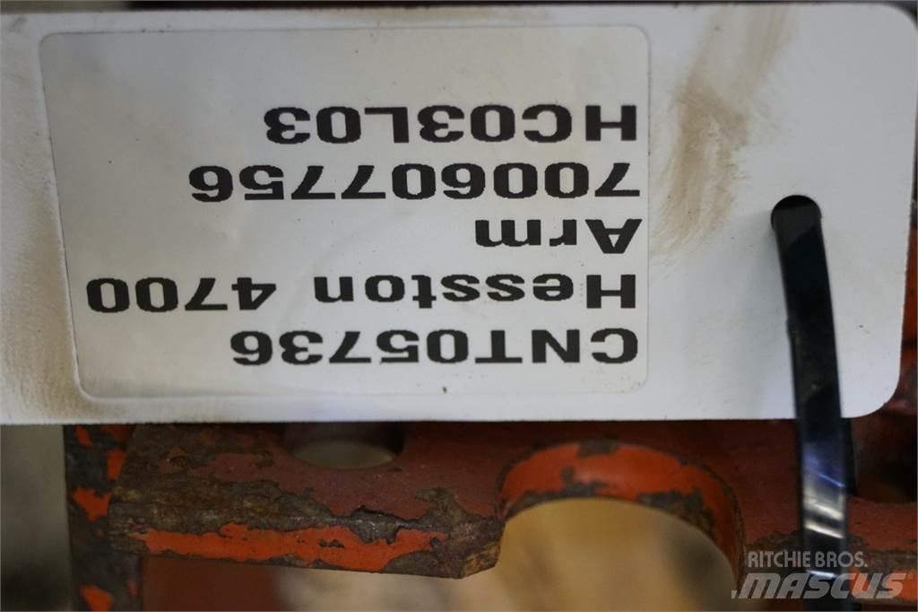Hesston 4700 Ďalšie poľnohospodárske stroje