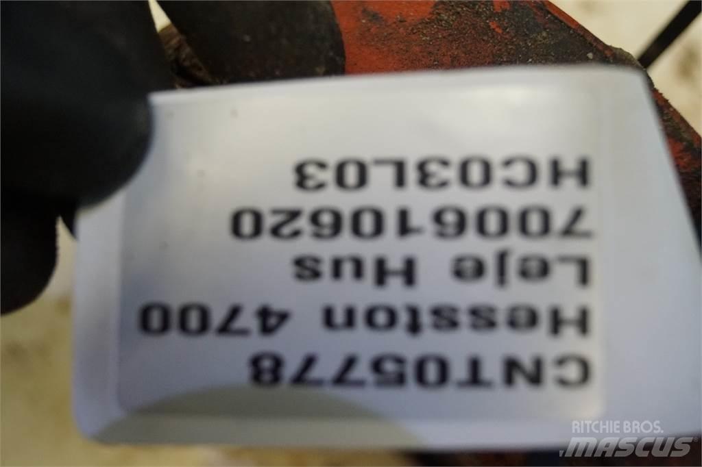 Hesston 4700 Stroje na zber krmovín-príslušenstvo