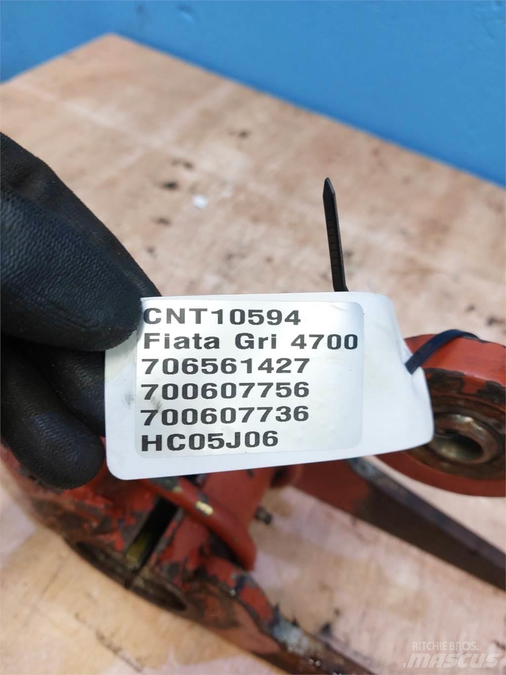 Hesston 4700 Ďalšie poľnohospodárske stroje