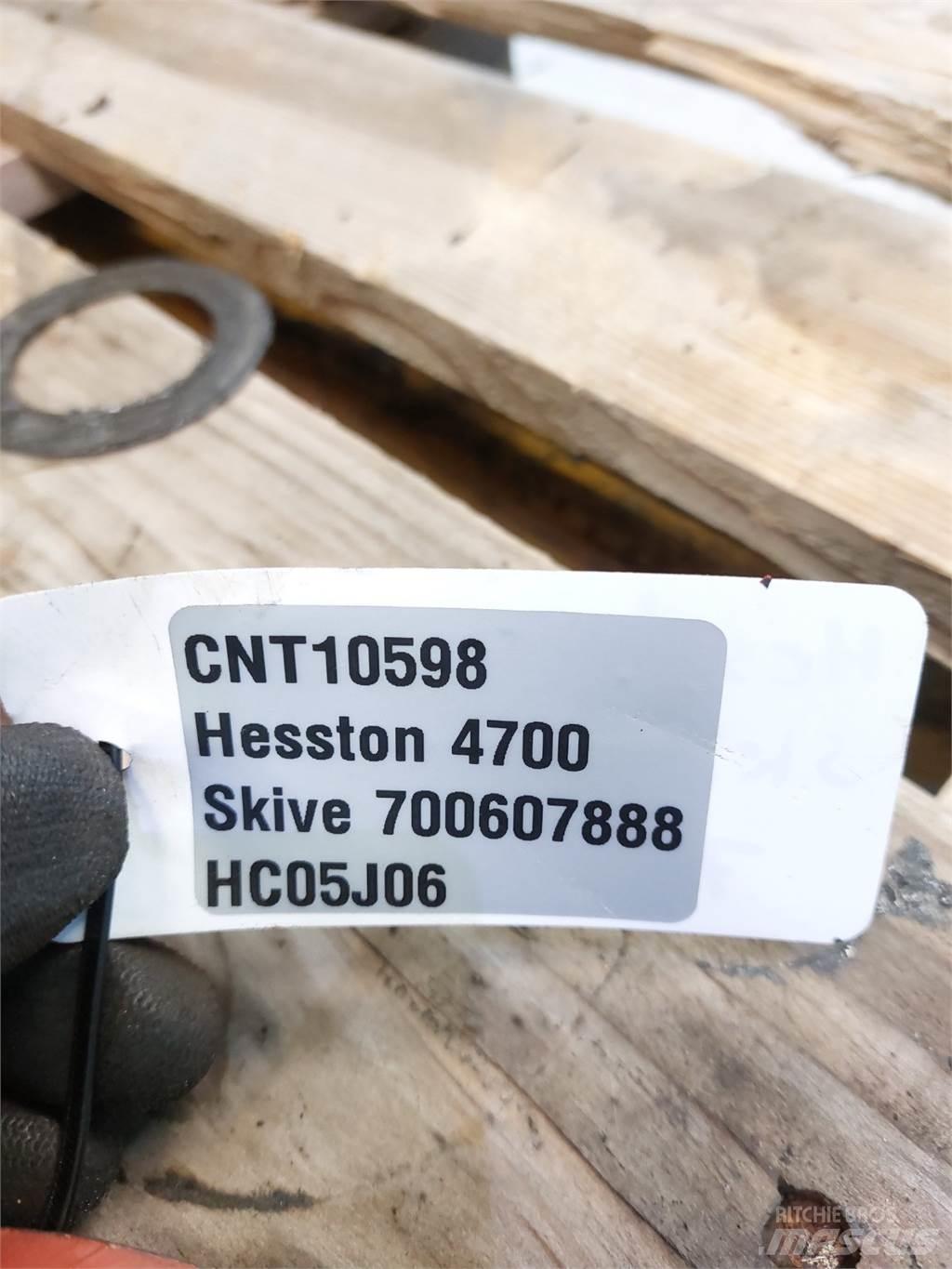 Hesston 4700 Ďalšie poľnohospodárske stroje