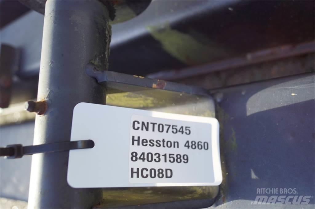 Hesston 4860S Čeľuste na balíky