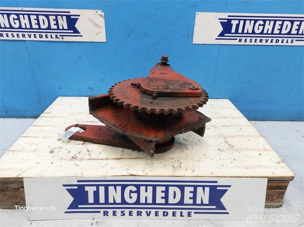 Hesston 4900 Prevodovka