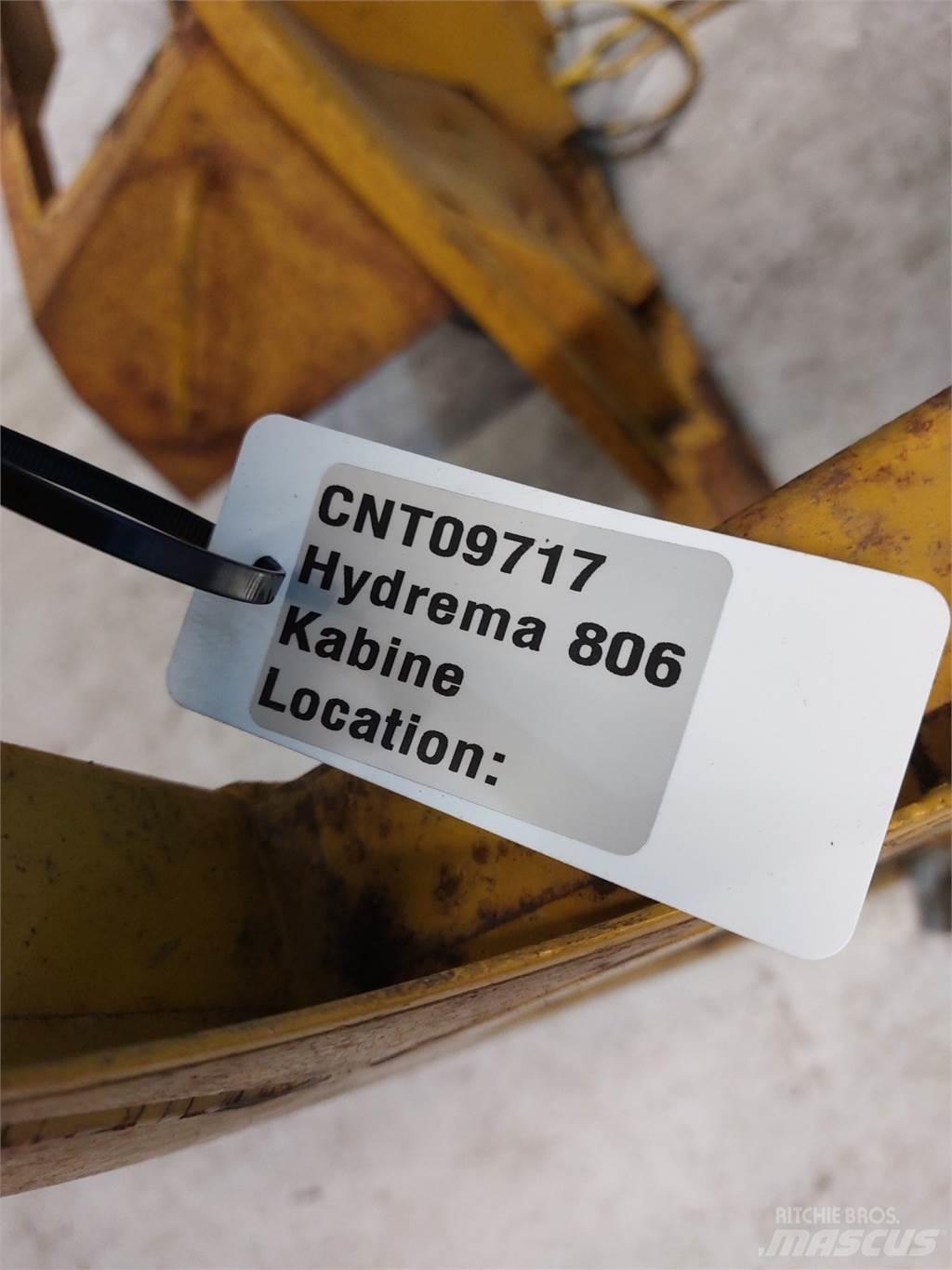 Hydrema 806 Kabíny a interiér