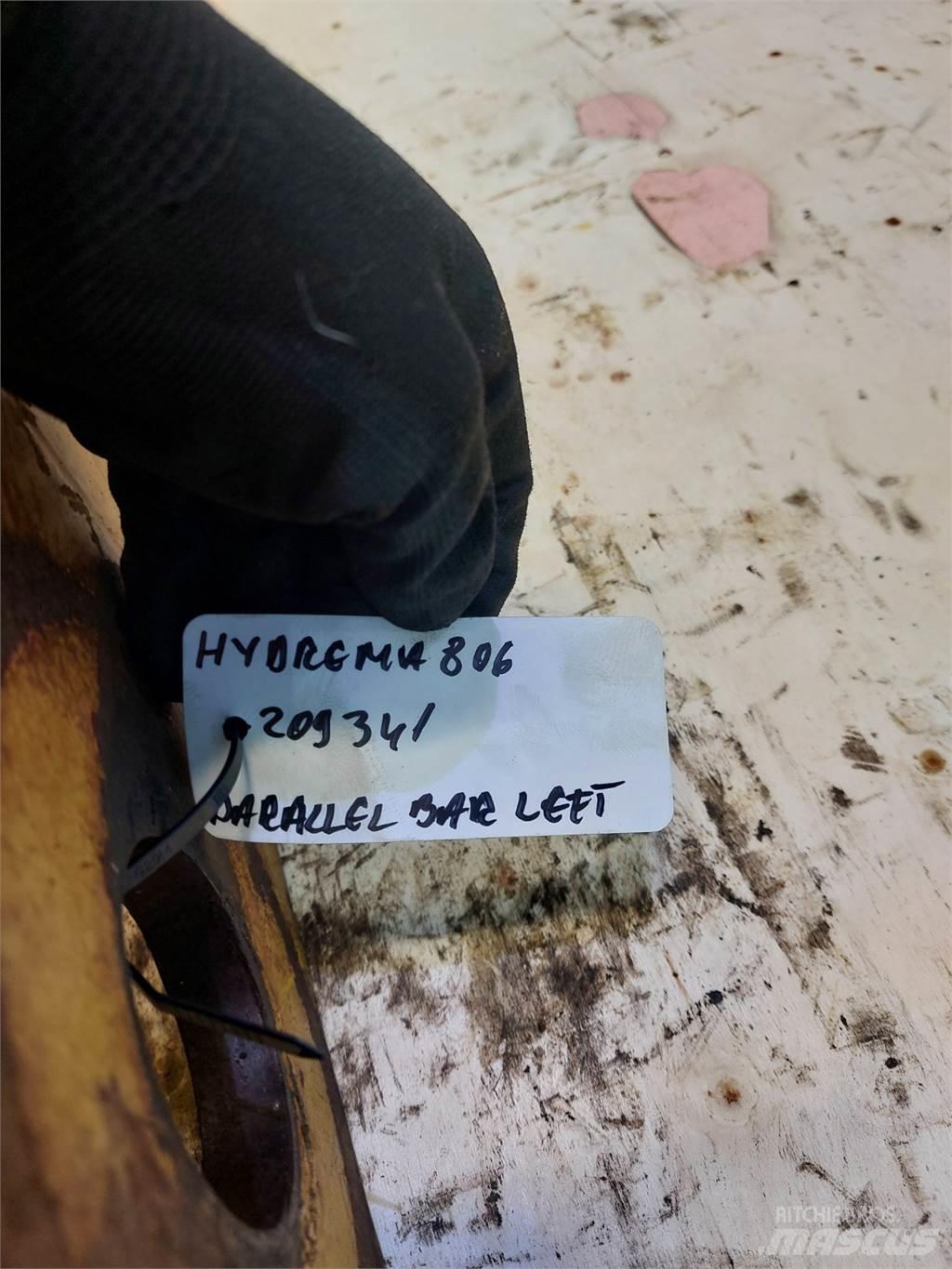 Hydrema 806 Výložníky a lyžice
