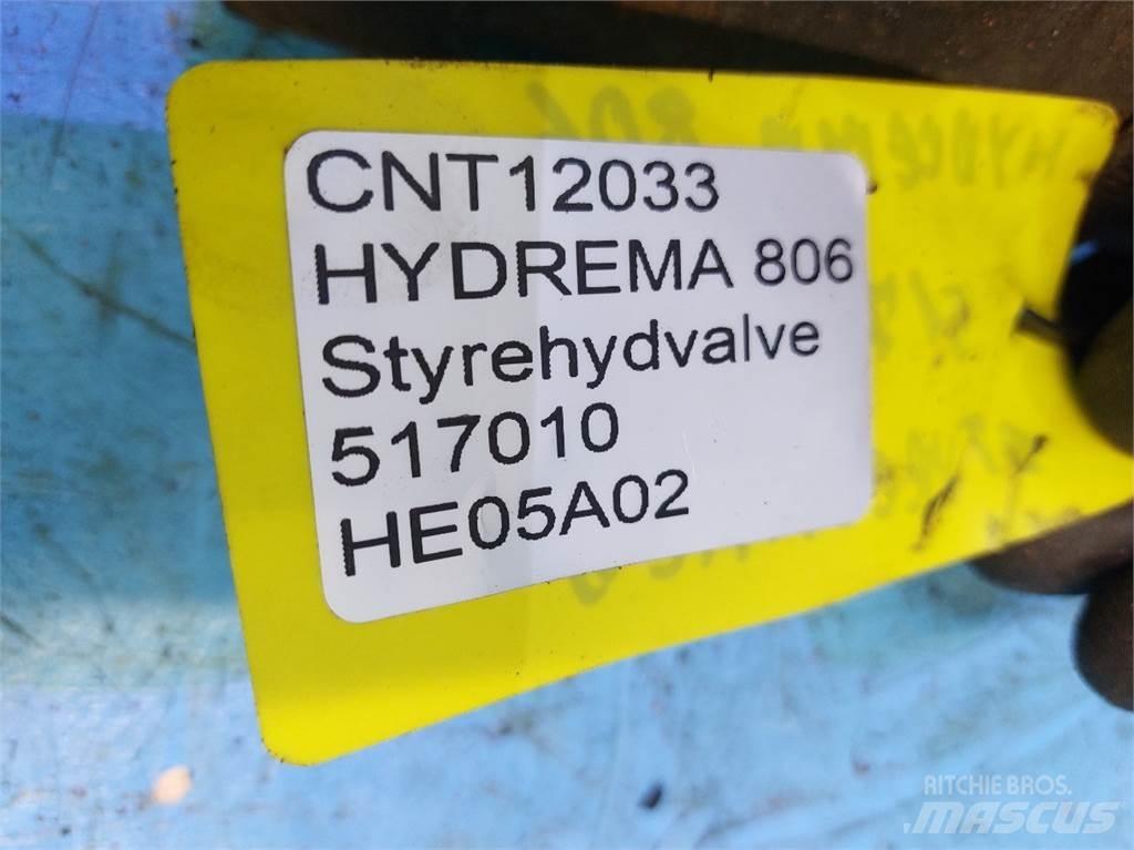Hydrema 806 Nápravy