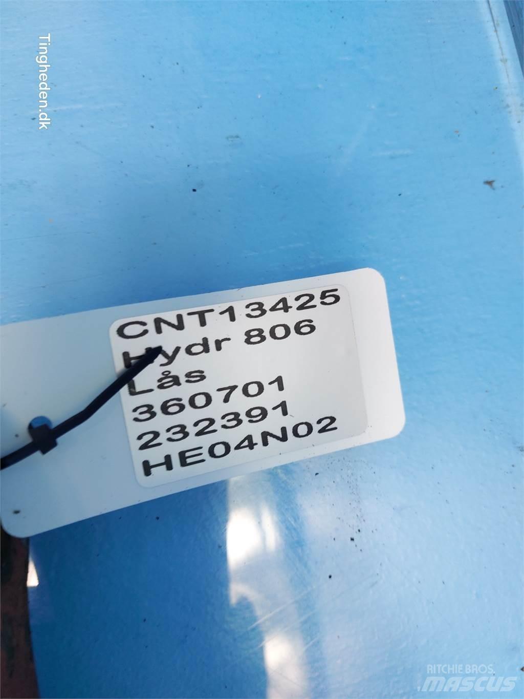 Hydrema 806 Hĺbkové lopaty