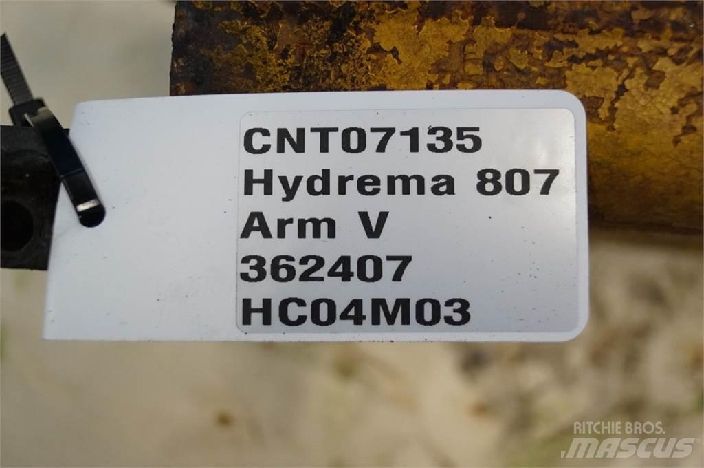 Hydrema 807 Výložníky a lyžice