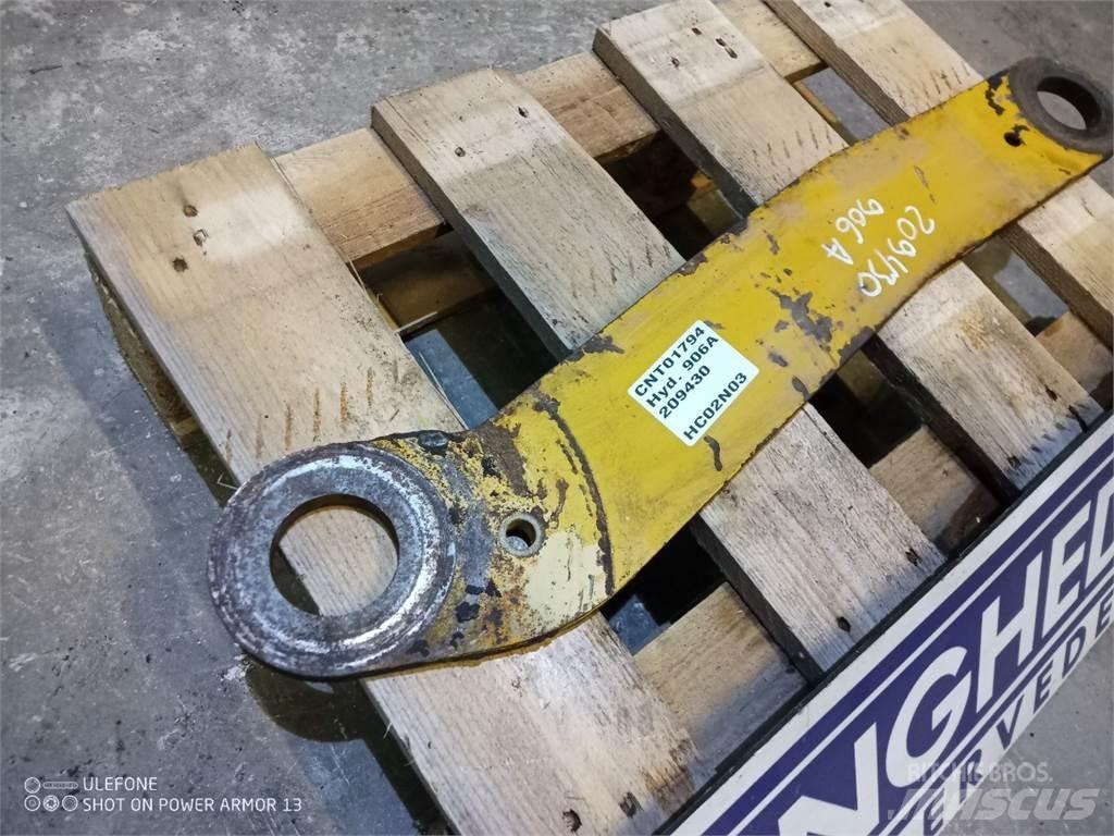 Hydrema 906A Výložníky a lyžice