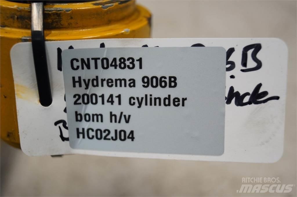 Hydrema 906B Hĺbkové lopaty