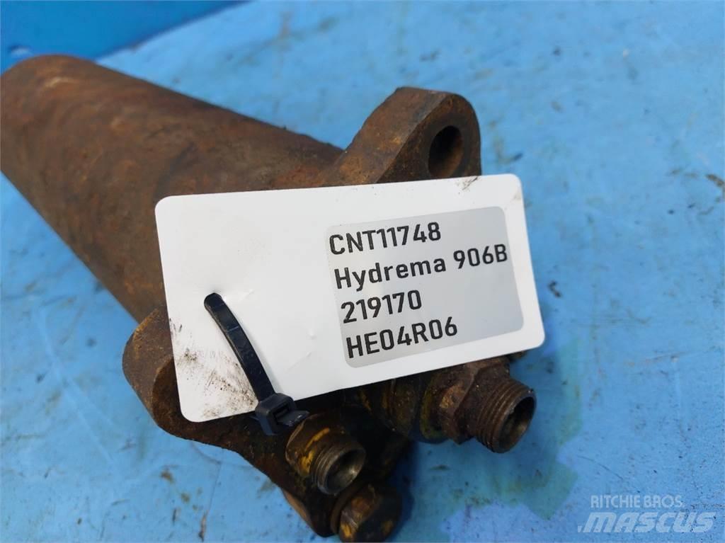 Hydrema 906B Hĺbkové lopaty