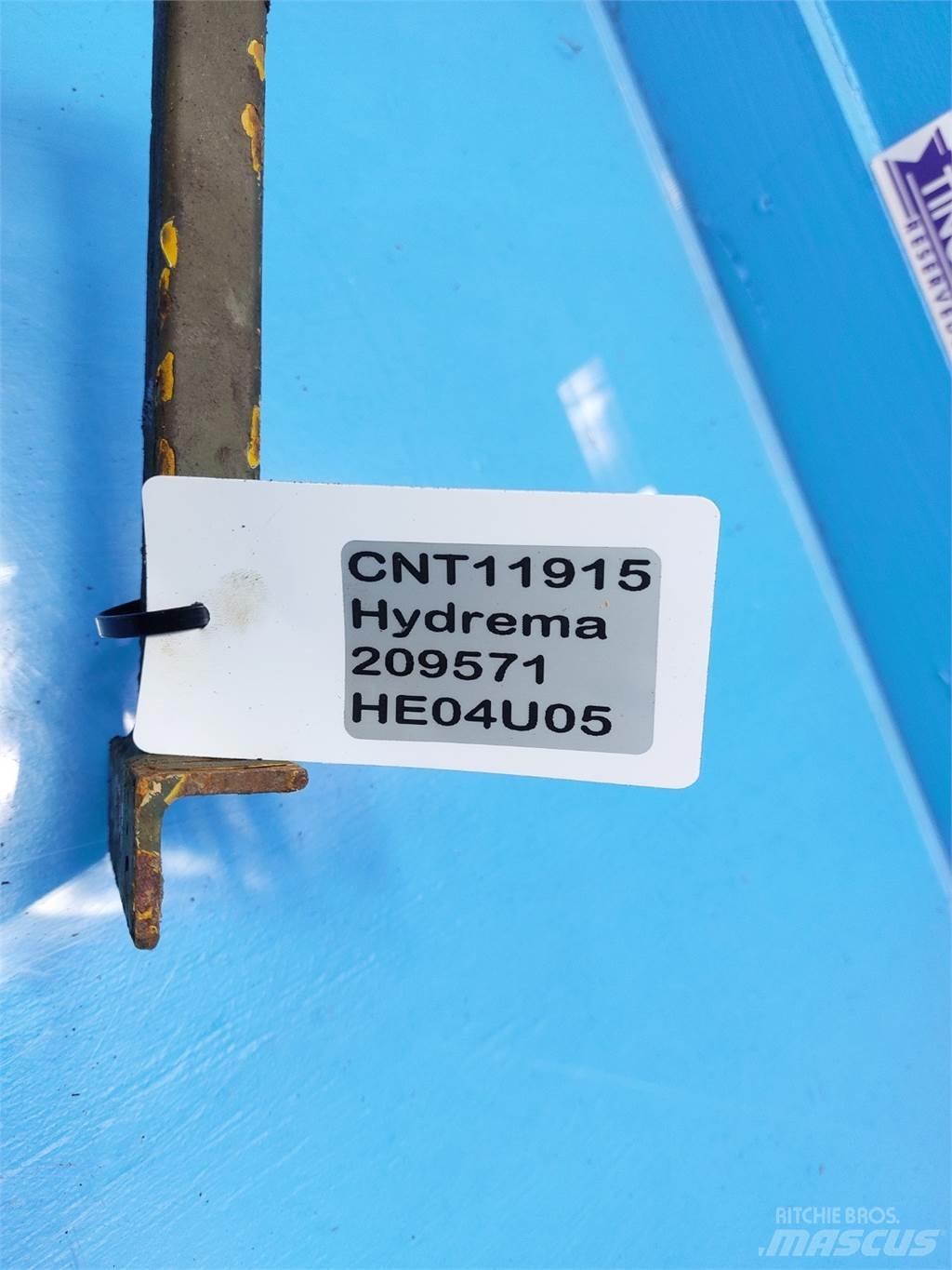 Hydrema 906B Výložníky a lyžice