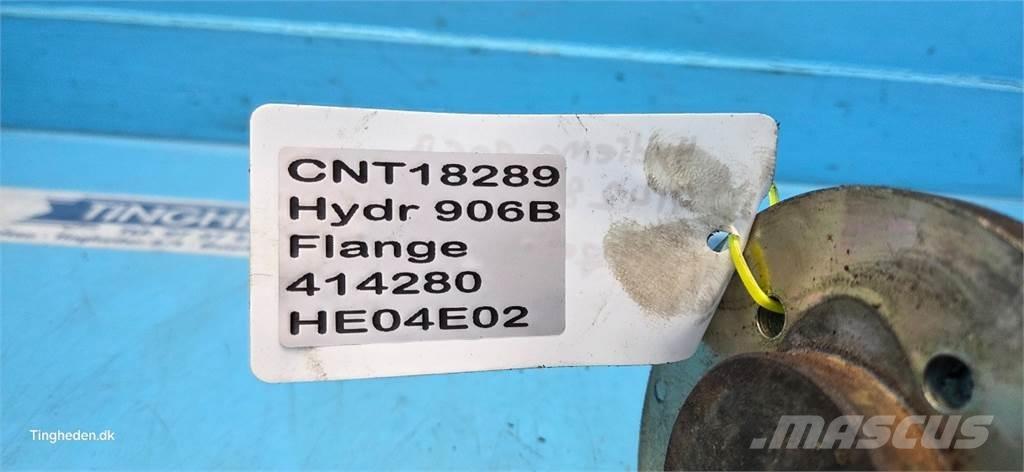 Hydrema 906B Preosievacie lopaty