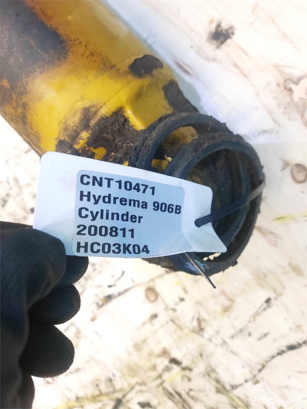 Hydrema 906C Výložníky a lyžice
