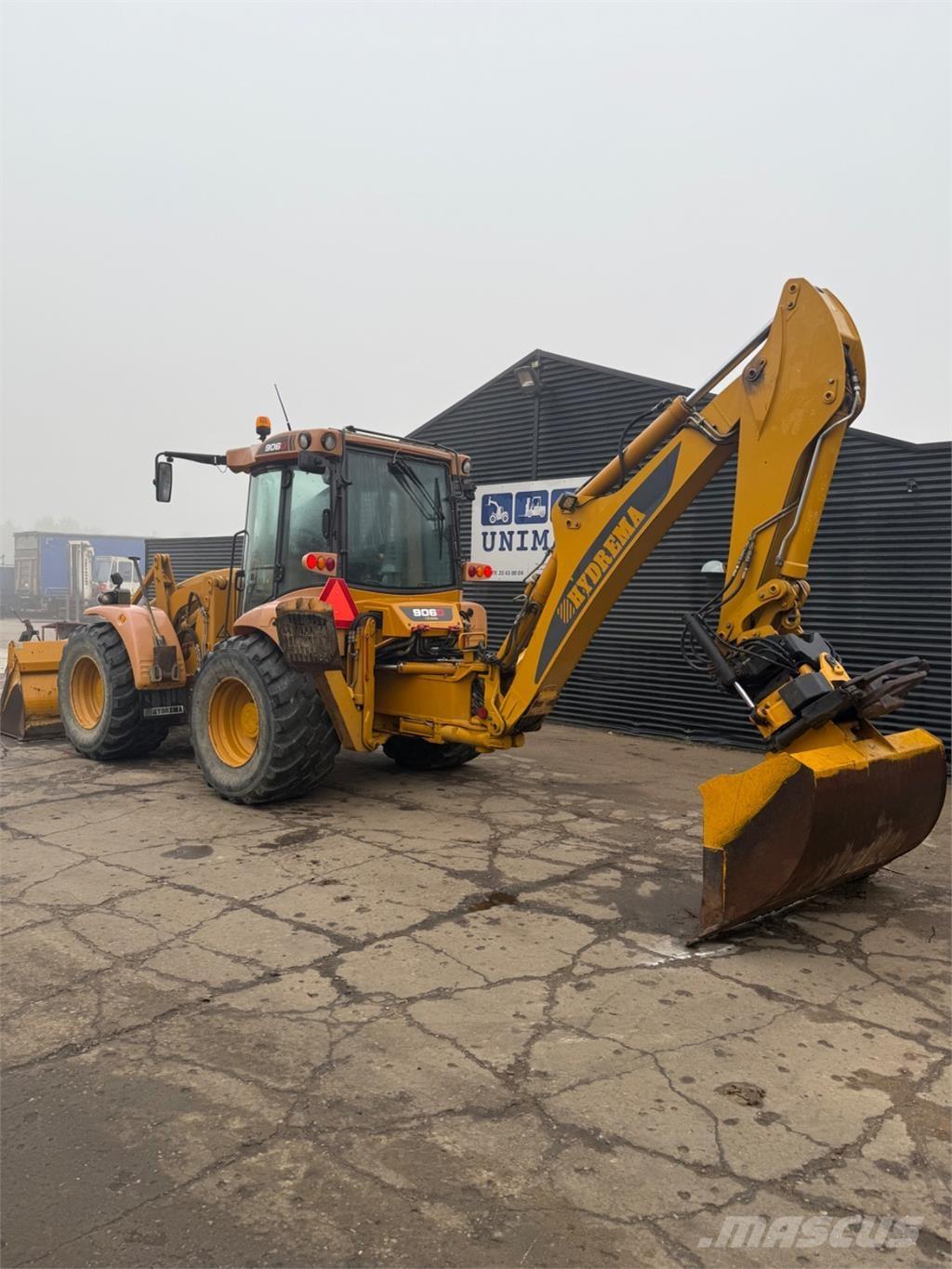 Hydrema 906D Rýpadlo-nakladače