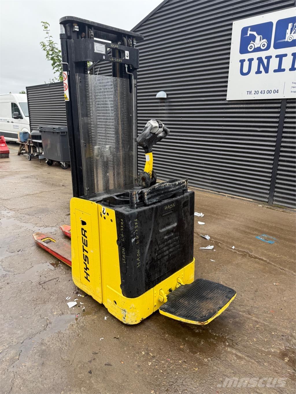 Hyster S1.5 Ručné paletové vozíky