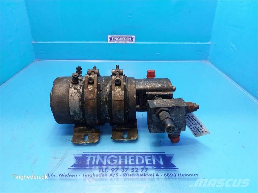JCB 427 HL Hydraulika