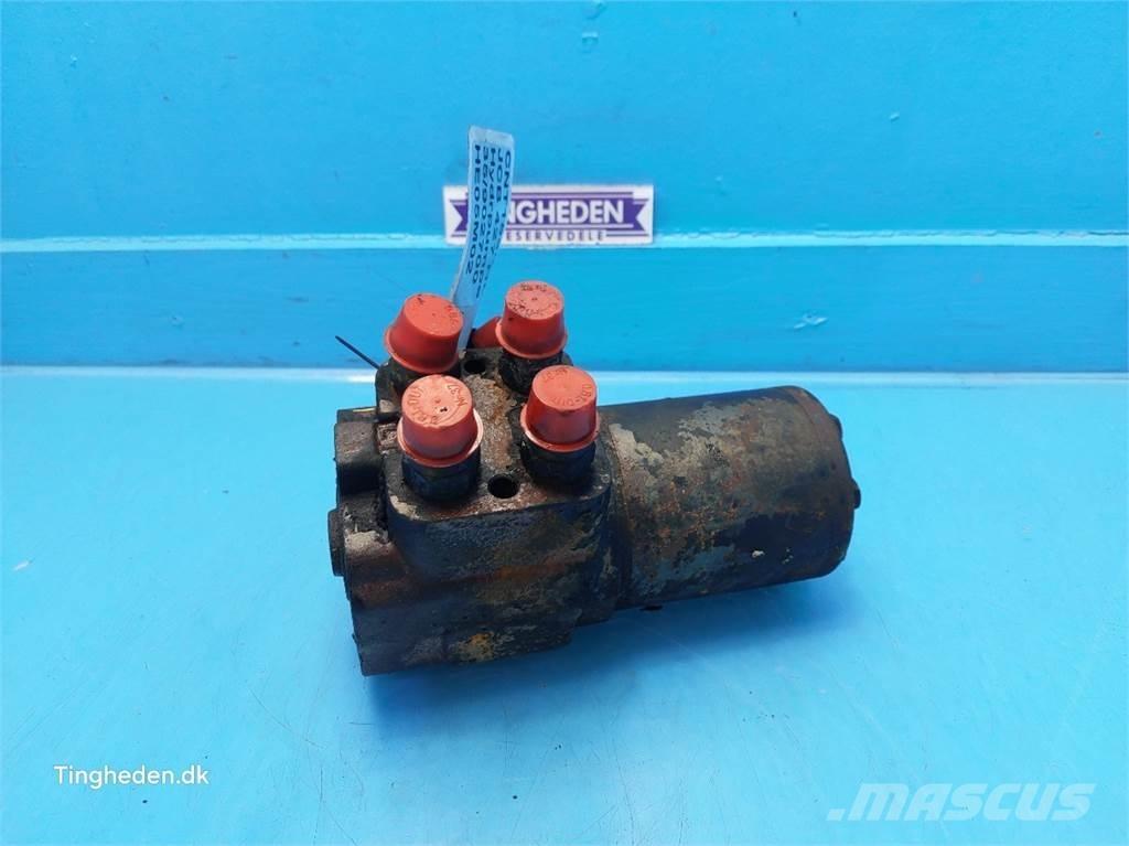 JCB 427 HL Hydraulika
