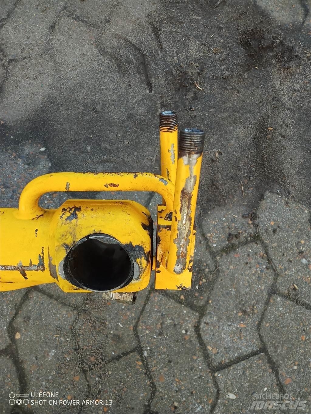 JCB 530 Výložníky a lyžice