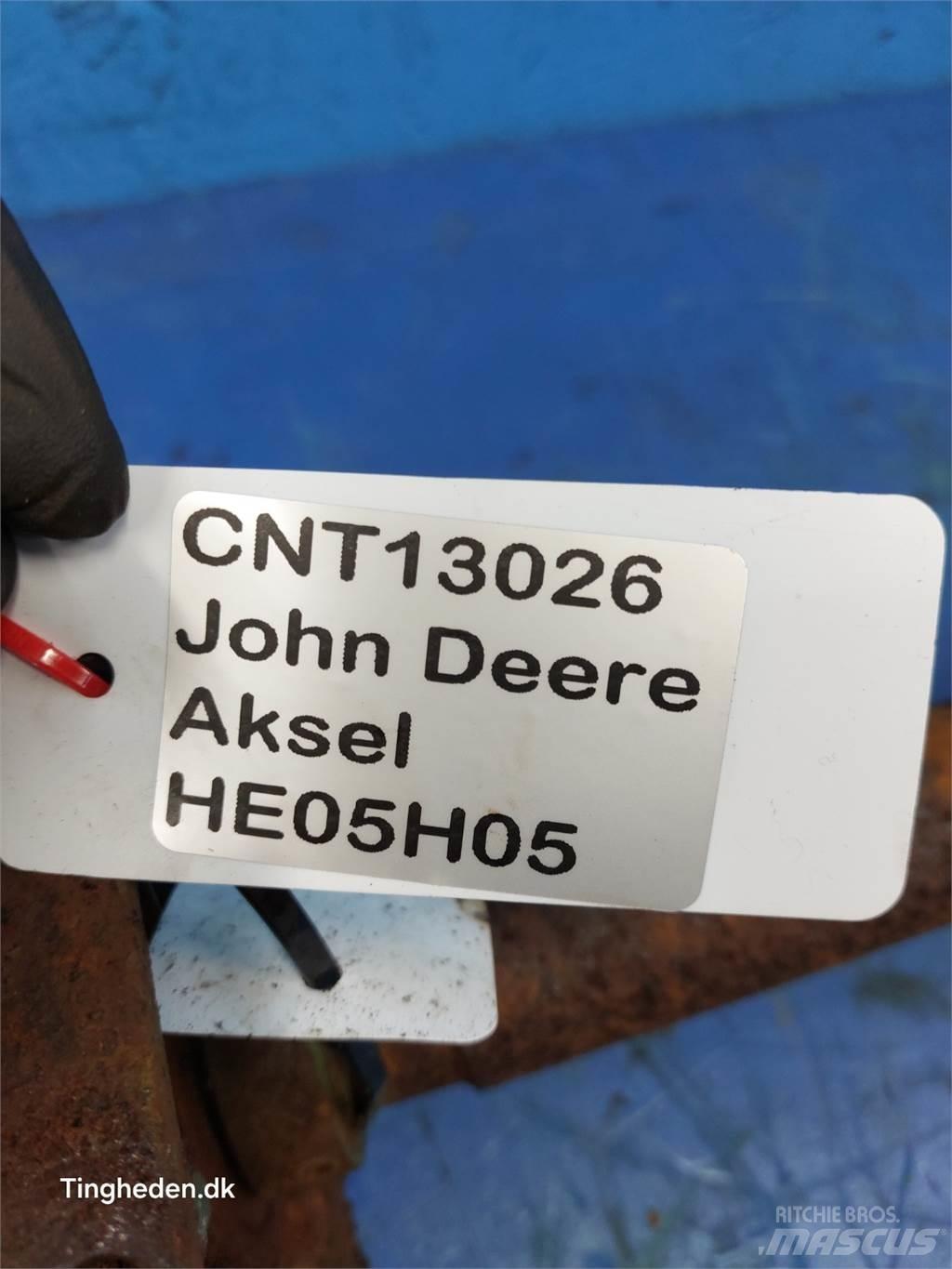 John Deere 1000 Príslušenstvo a náhradné diely ku kombajnom