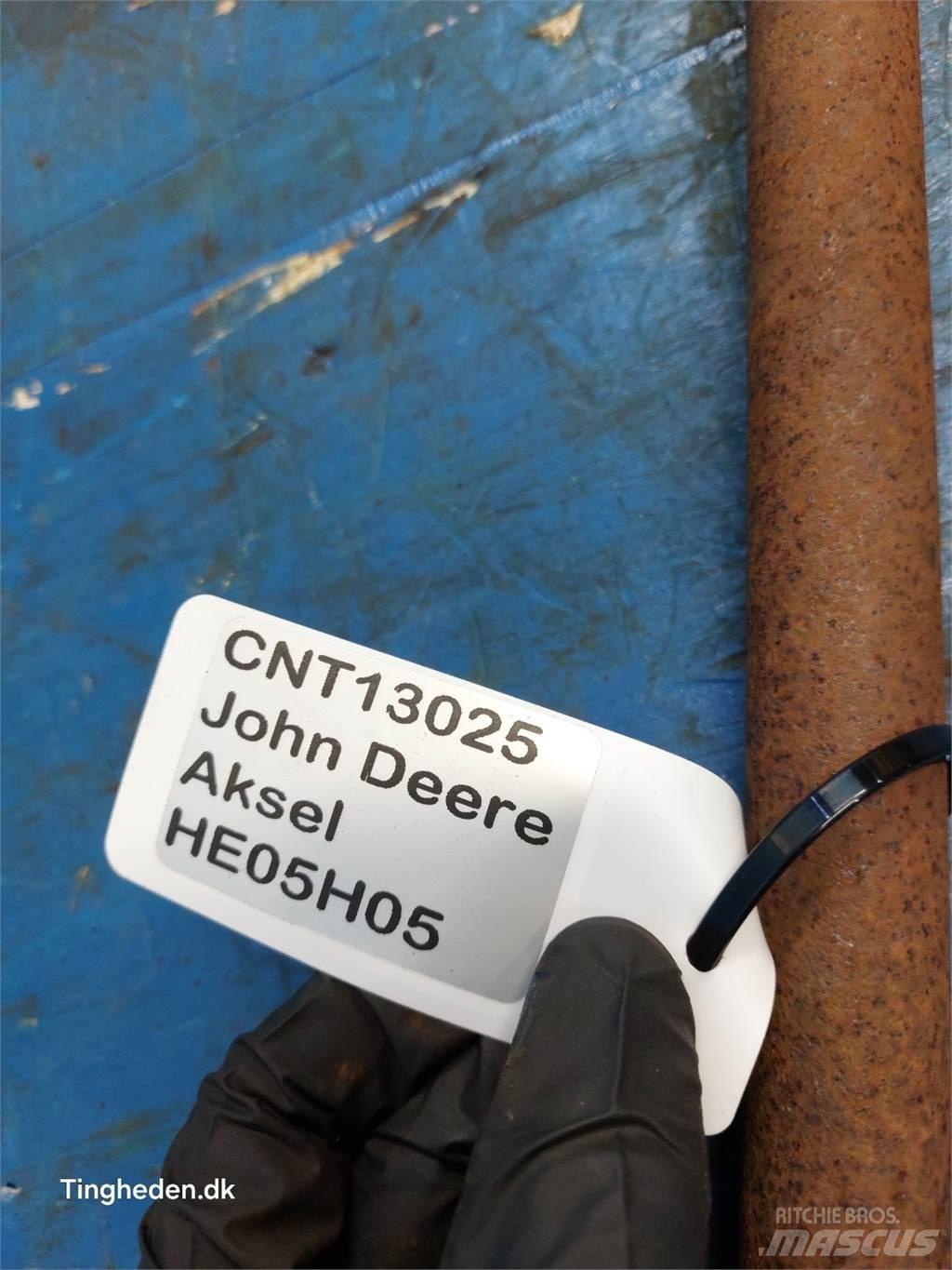 John Deere 1000 Príslušenstvo a náhradné diely ku kombajnom