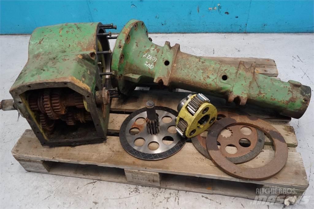 John Deere 1042 Prevodovka