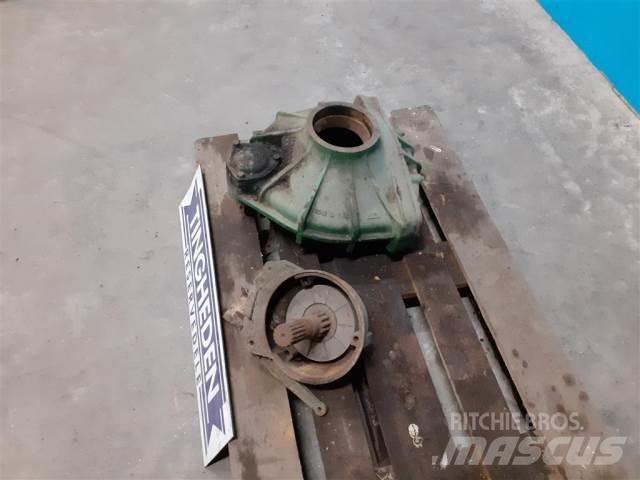 John Deere 1065 Príslušenstvo a náhradné diely ku kombajnom