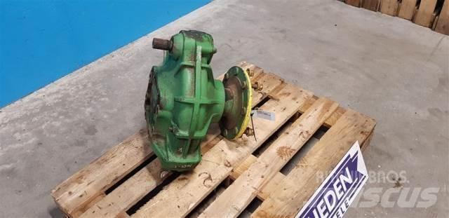John Deere 1065 Príslušenstvo a náhradné diely ku kombajnom