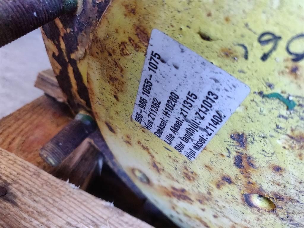 John Deere 1065 Príslušenstvo a náhradné diely ku kombajnom