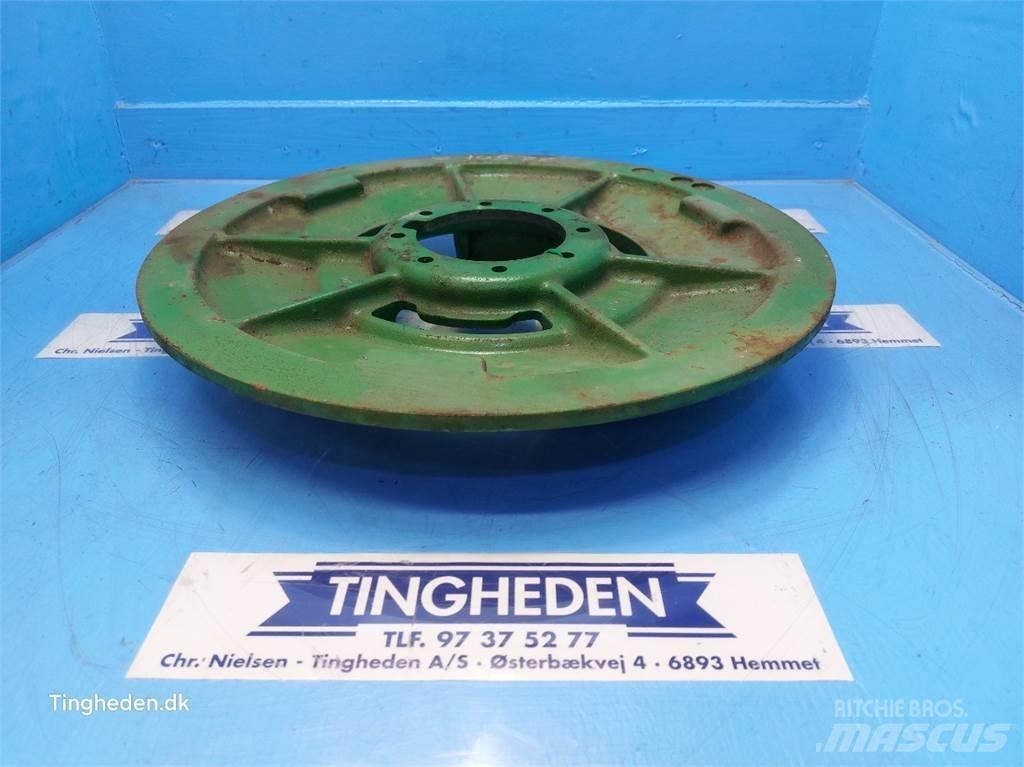 John Deere 1065 Ďalšie poľnohospodárske stroje