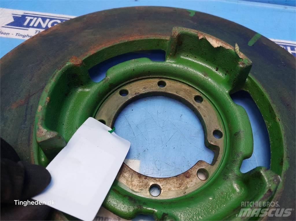 John Deere 1065 Ďalšie poľnohospodárske stroje