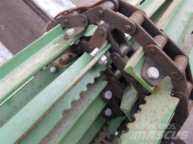 John Deere 1075 Príslušenstvo a náhradné diely ku kombajnom
