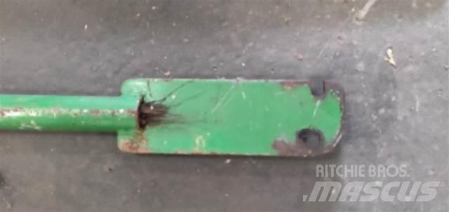 John Deere 1075 Príslušenstvo a náhradné diely ku kombajnom