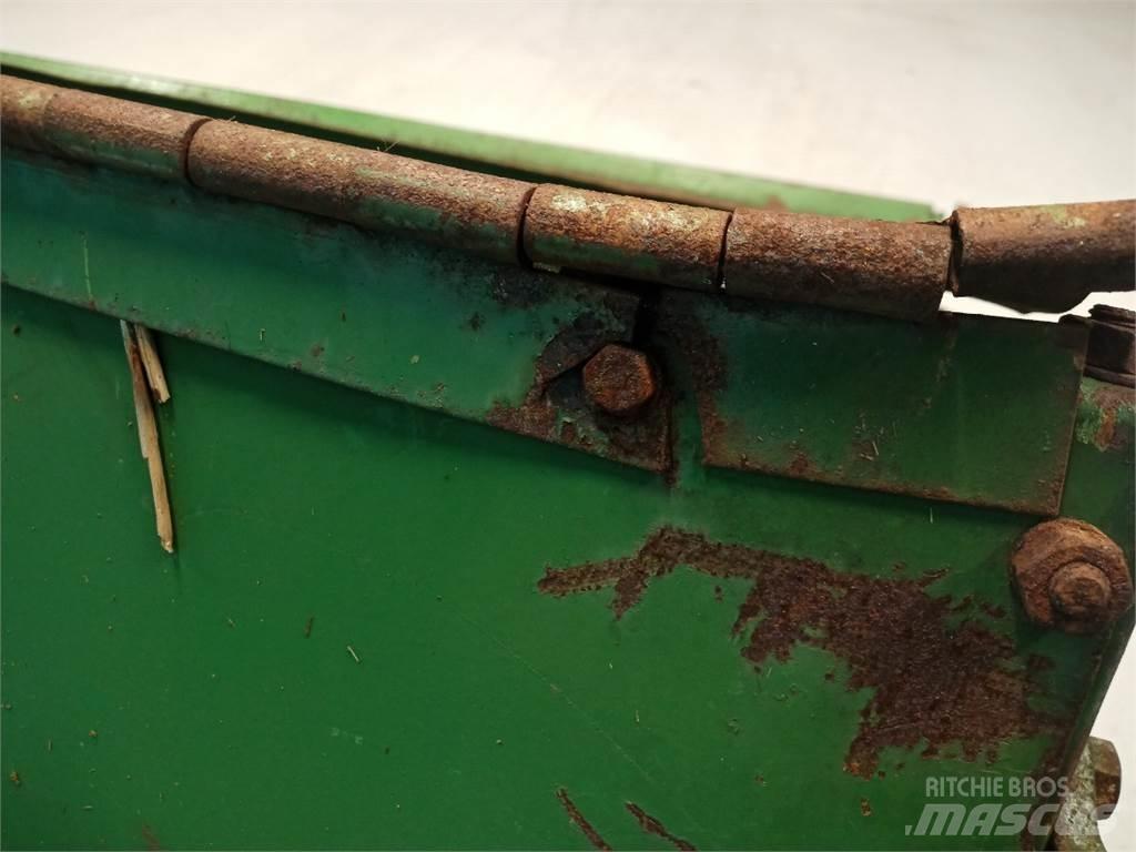John Deere 1075 Príslušenstvo a náhradné diely ku kombajnom