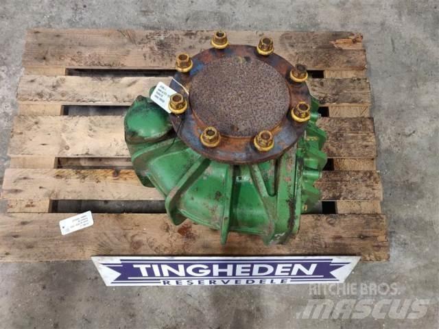John Deere 1085 Príslušenstvo a náhradné diely ku kombajnom