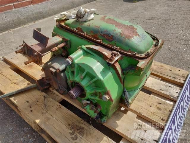 John Deere 1085 Prevodovka