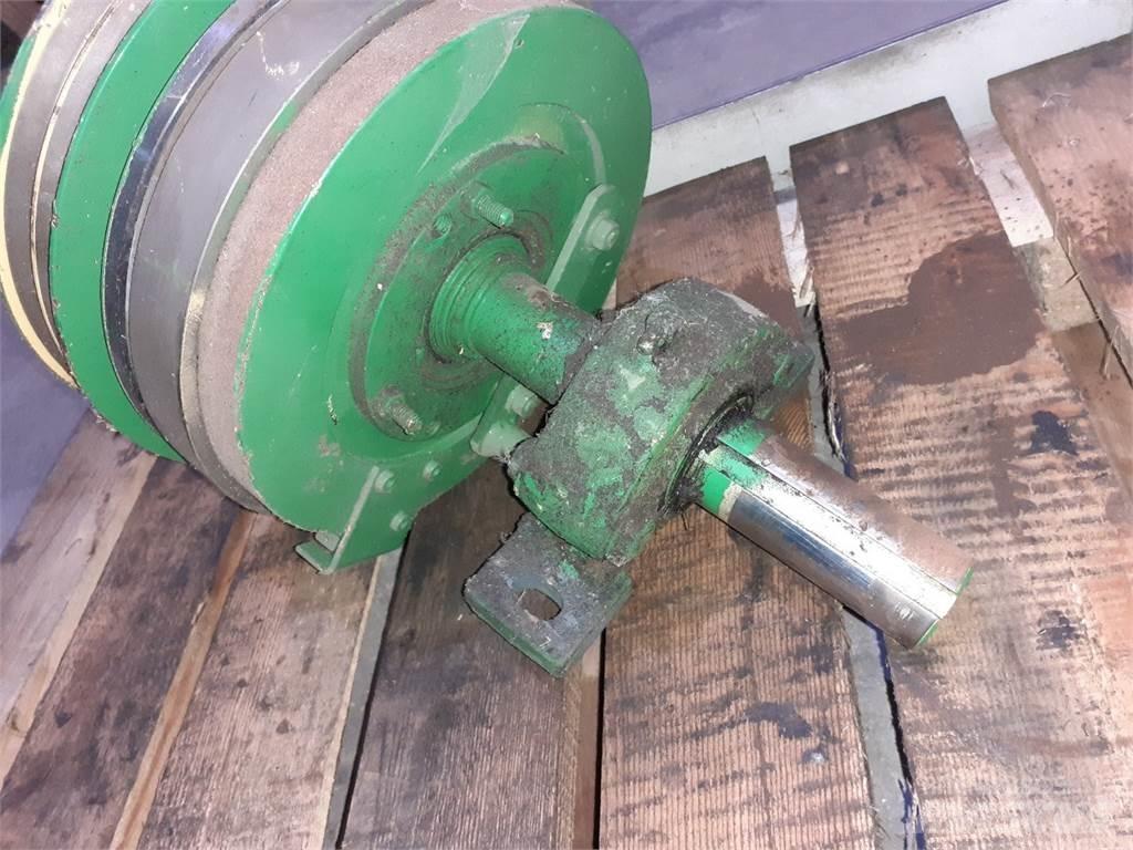 John Deere 1085 Príslušenstvo a náhradné diely ku kombajnom