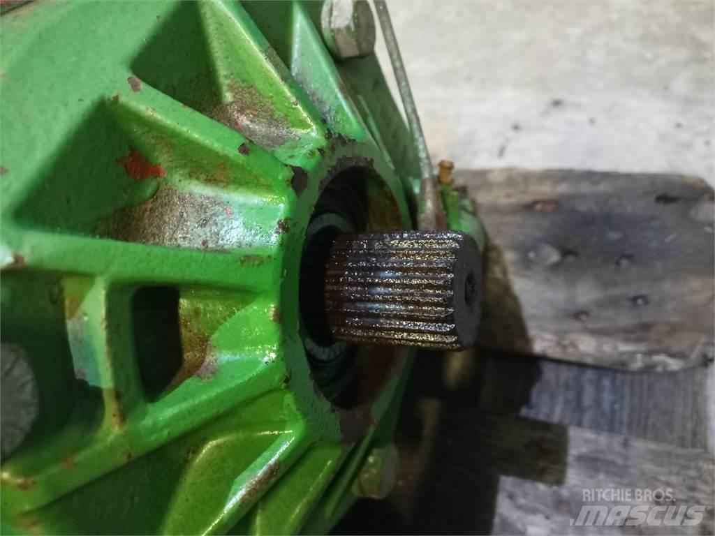 John Deere 1085 Prevodovka