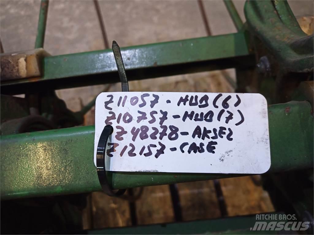 John Deere 1085 Príslušenstvo a náhradné diely ku kombajnom