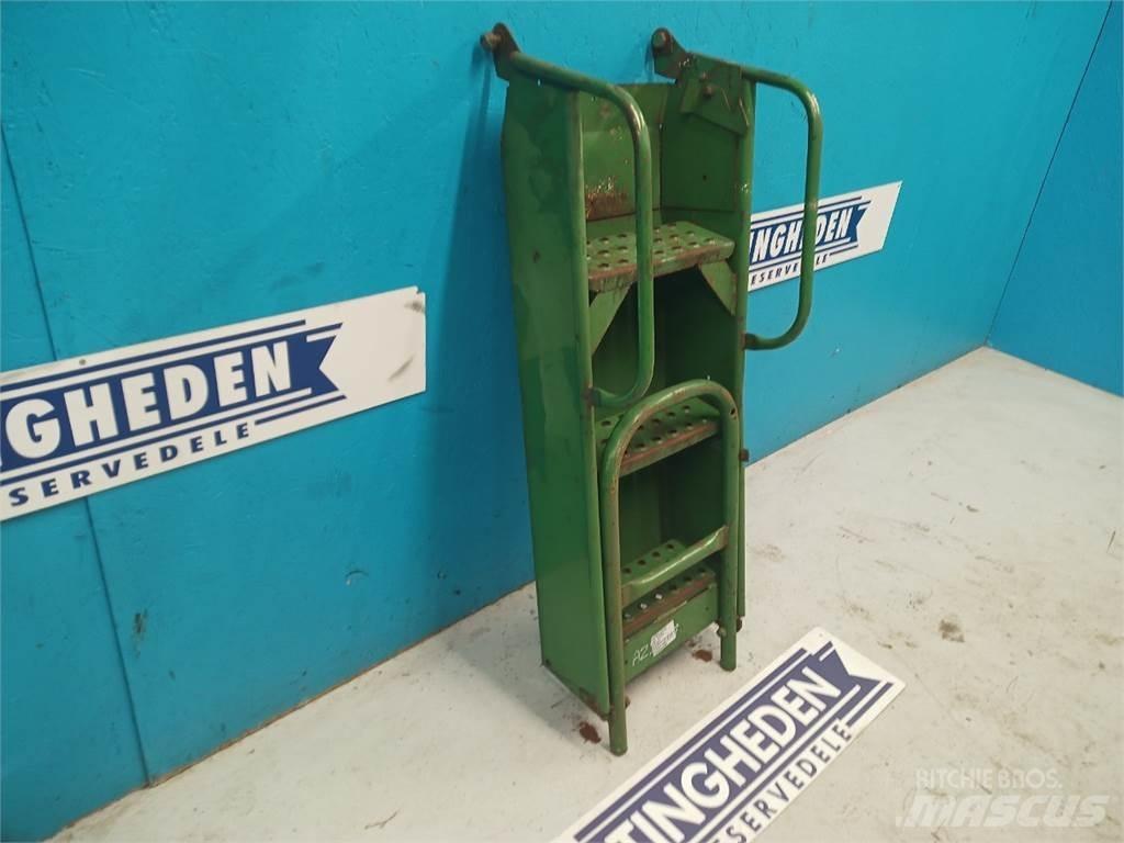 John Deere 1085 Ďalšie poľnohospodárske stroje