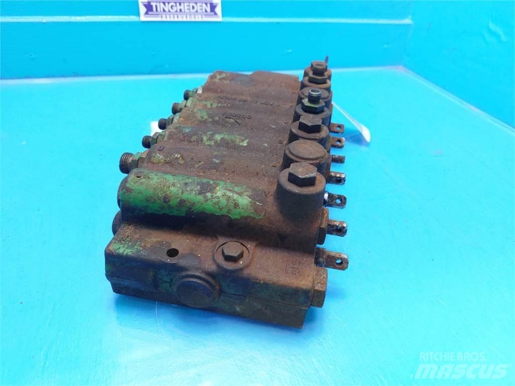 John Deere 1085 Hydraulika