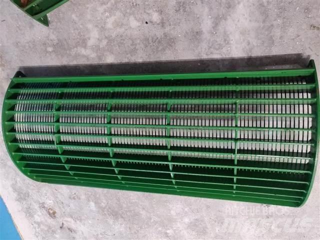John Deere 1177 Príslušenstvo a náhradné diely ku kombajnom