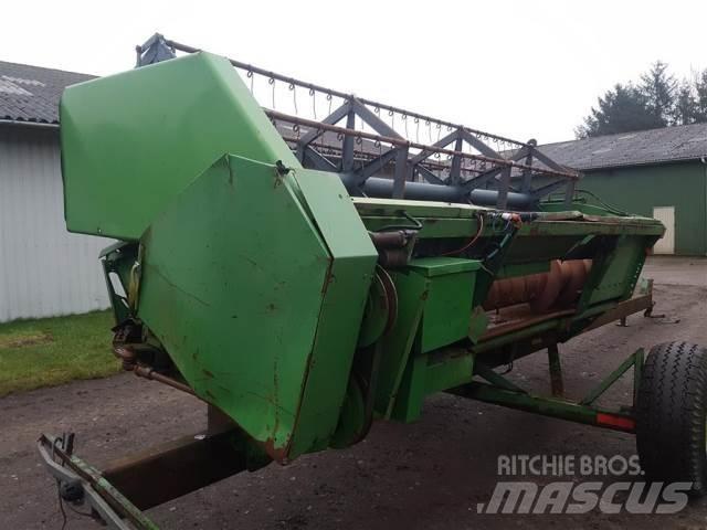 John Deere 14 Príslušenstvo a náhradné diely ku kombajnom