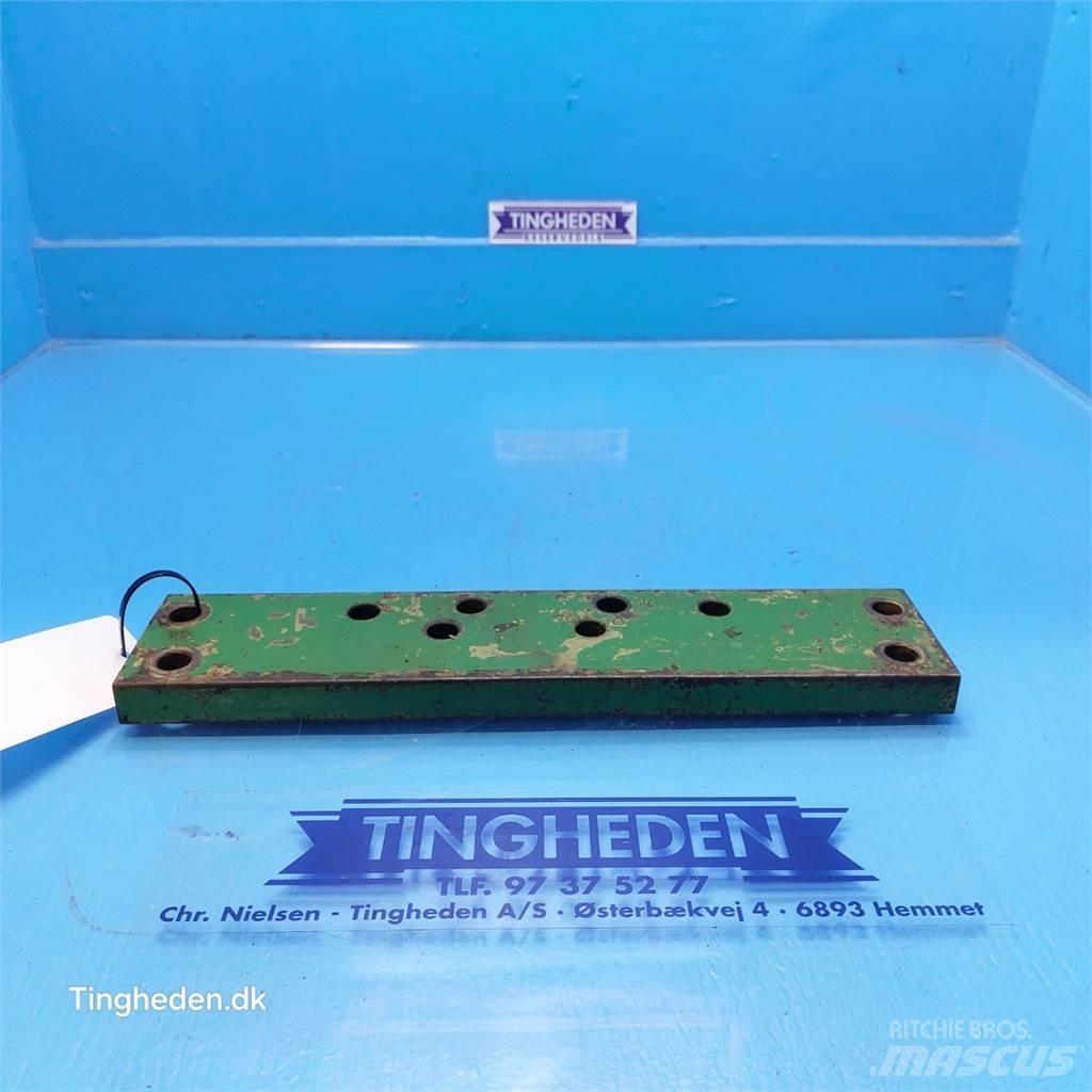 John Deere 1750 Ďalšie príslušenstvo traktorov