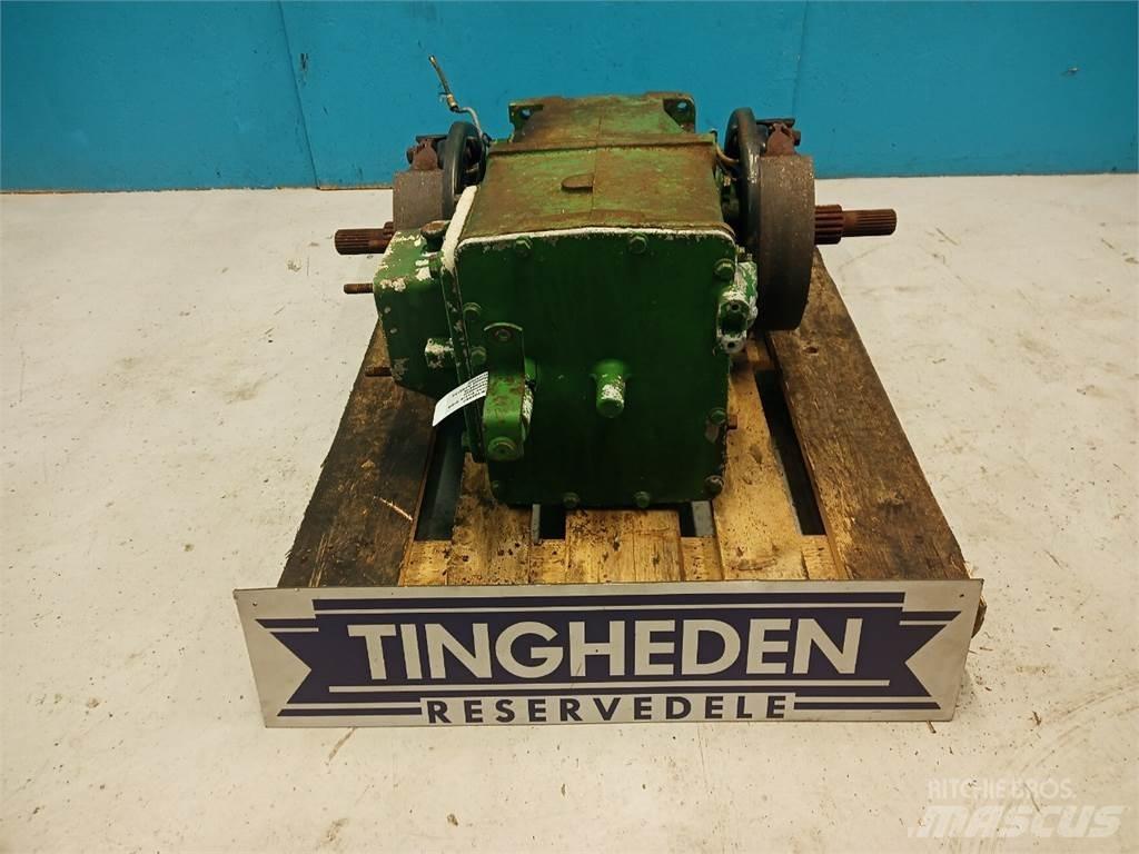 John Deere 2054 Prevodovka