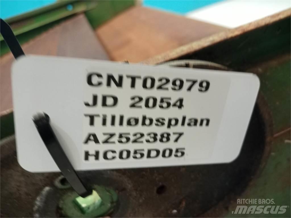 John Deere 2054 Posýpače soli a piesku