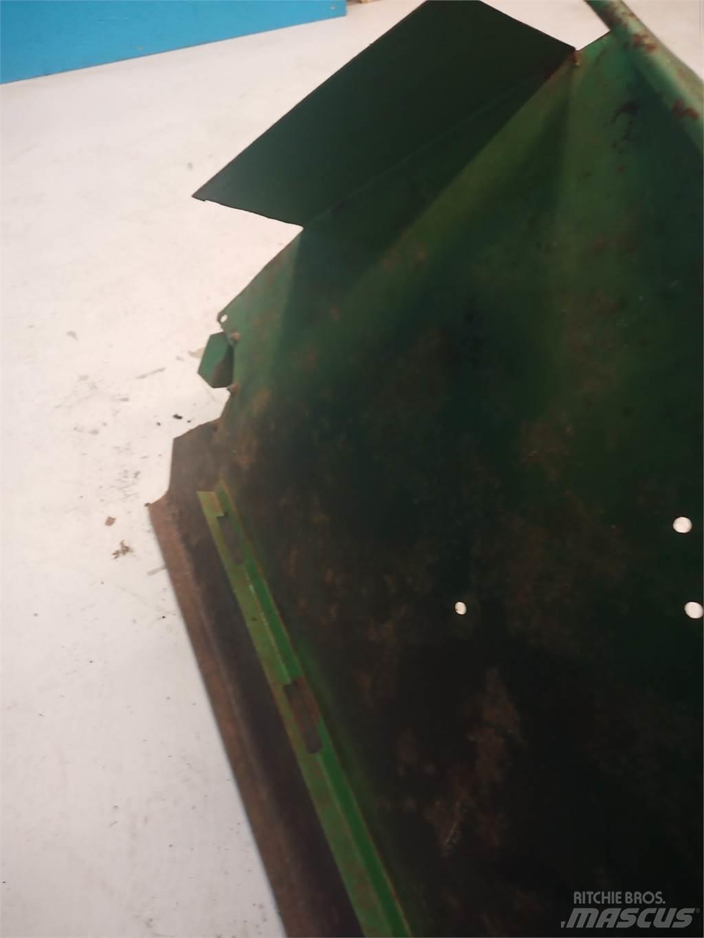 John Deere 2054 Ďalšie poľnohospodárske stroje
